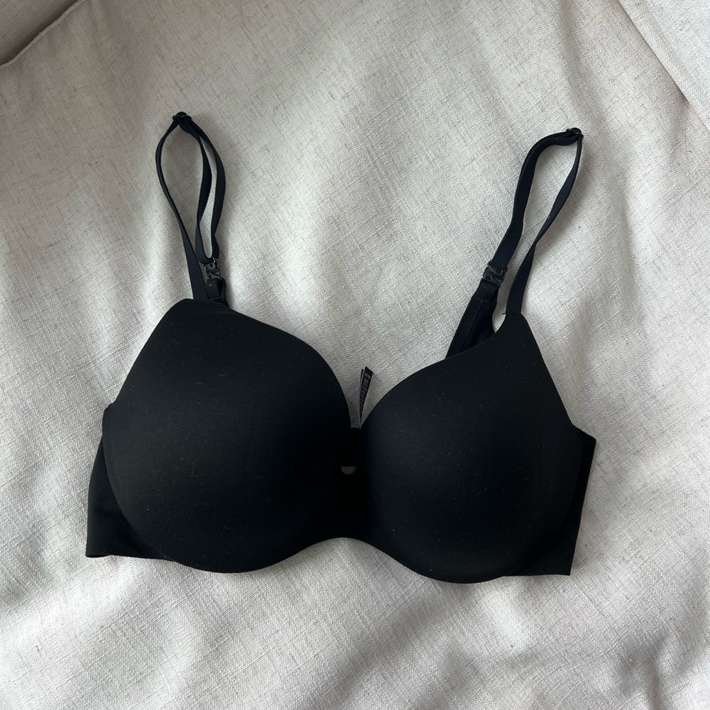 LIKE NEW VS BRA